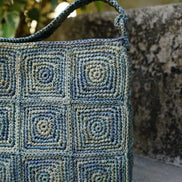 Sac à main Alba bleu en raphia fait à la main - OQENA