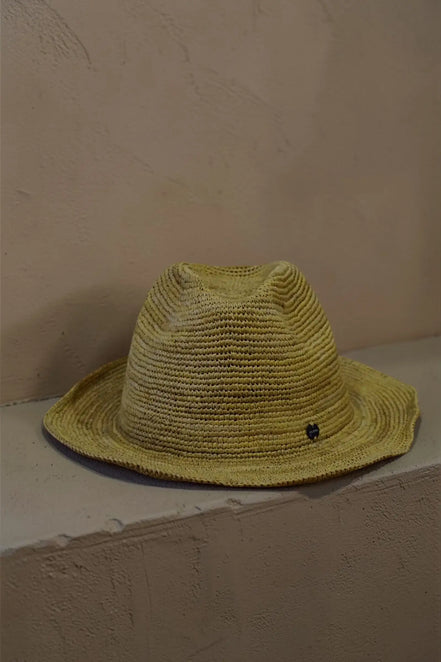 Alora panama en raphia