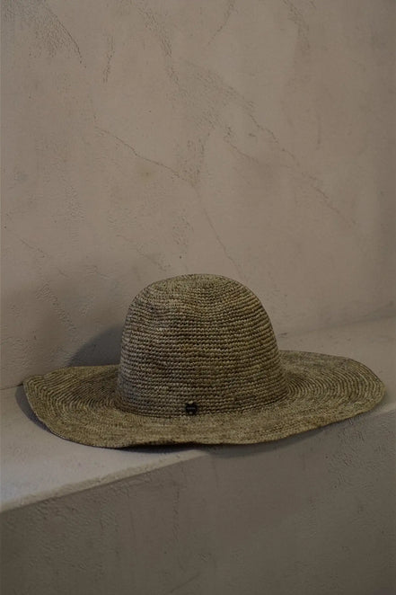 Anjara chapeau en raphia