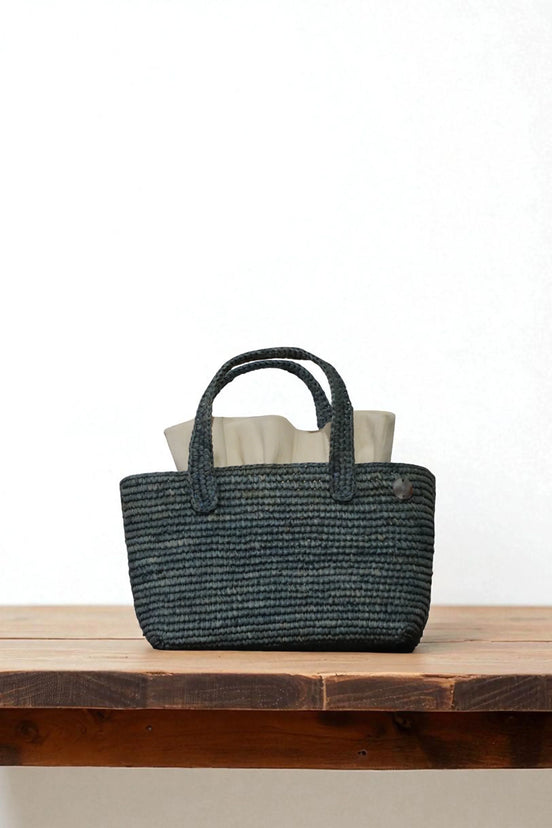 Small Antsira raffia bag