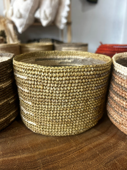 Akora bol en raphia décoratif