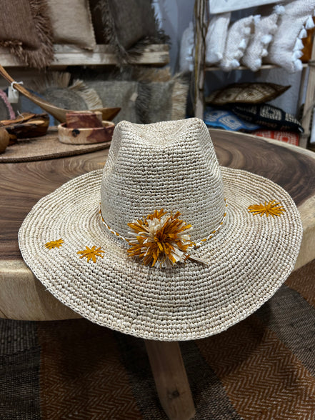 Fanilo sombrero de rafia