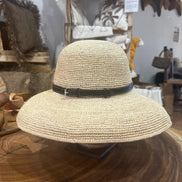 Topi chapeau en raphia
