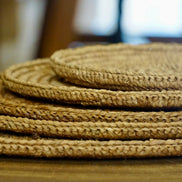 Castell raffia trivet