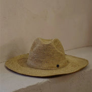 Isika chapeau en raphia