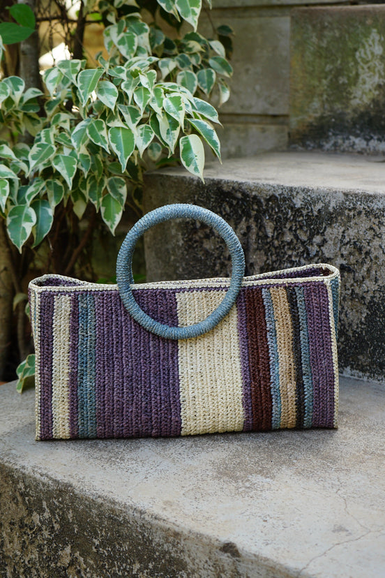 Sac à main Noon bleu en raphia fait à la main - OQENA