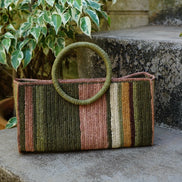 Sac à main Noon vert en raphia fait à la main - OQENA