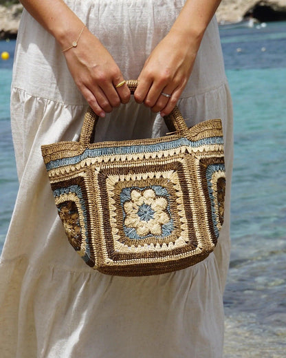 Sac à main Gracia bleu en raphia fait à la main - OQENA