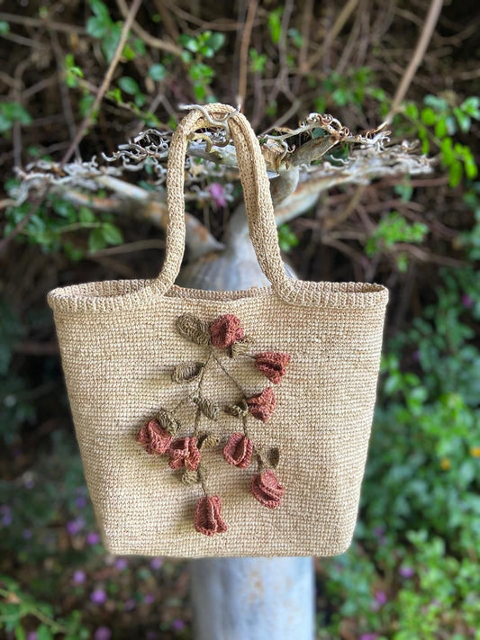 Moyen Bougain sac cabas en raphia avec fleurs