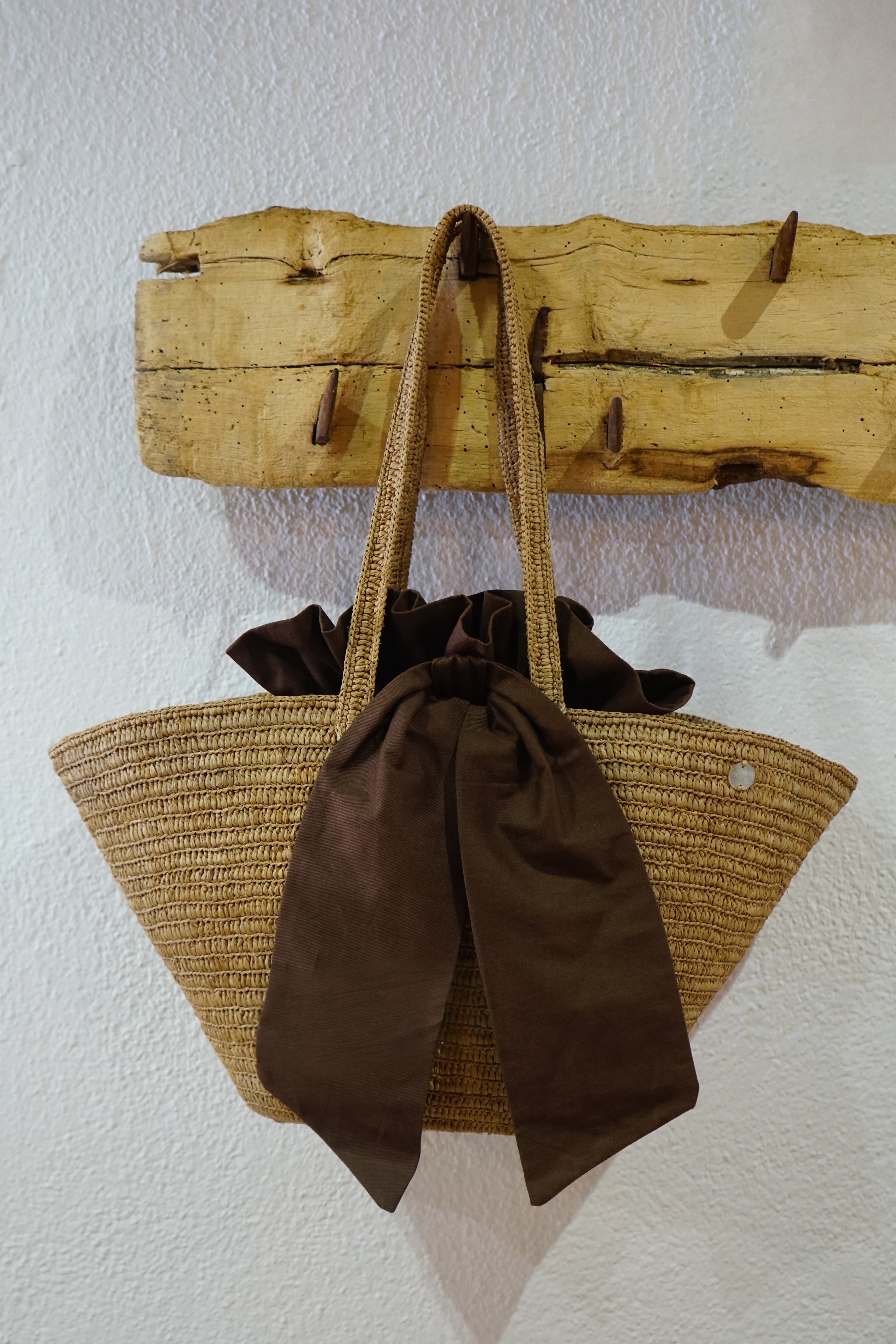Medium Onja raffia bag