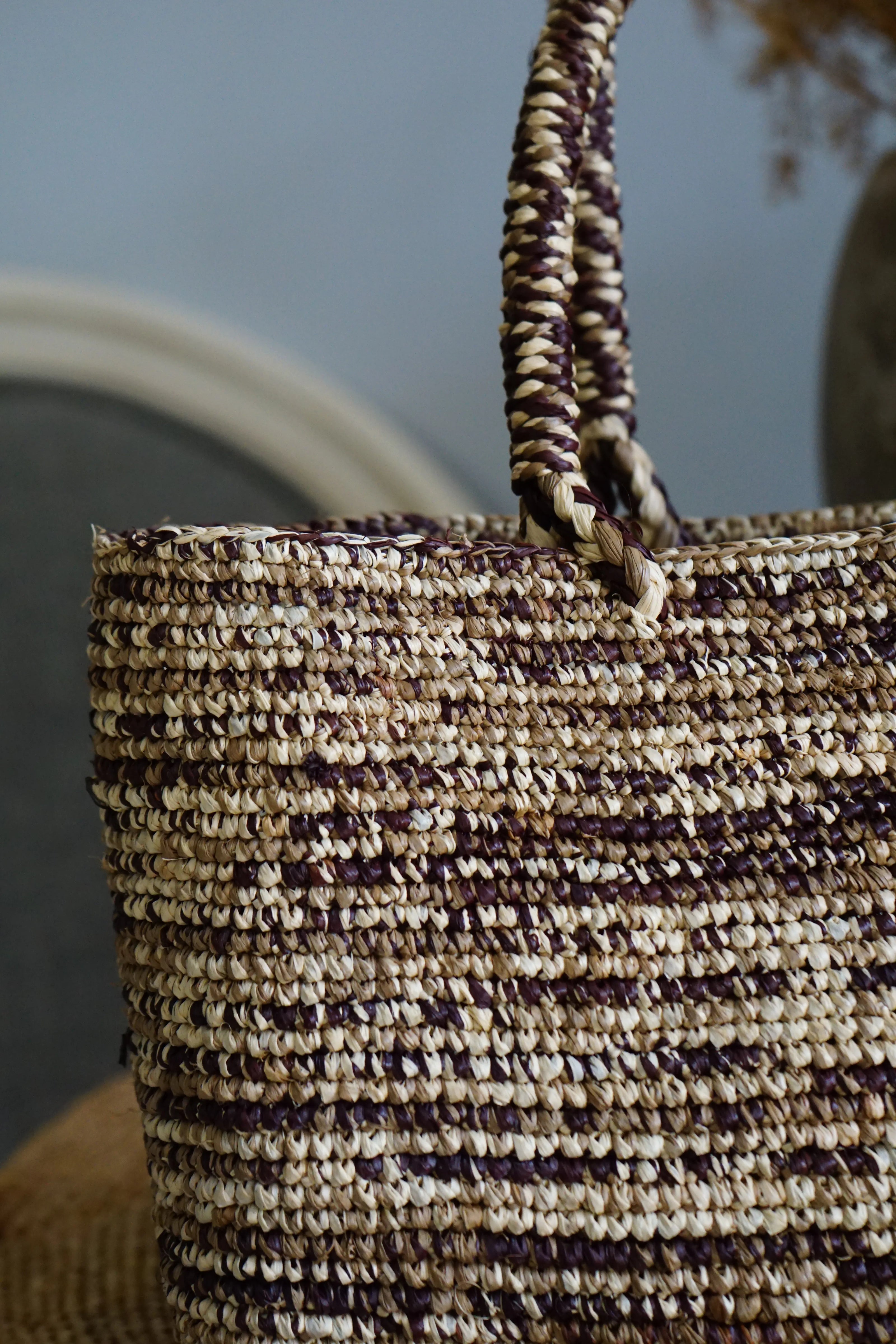 Petit sac en raphia pour femme, idéal pour la saison d'été