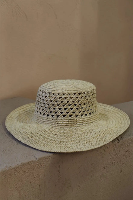 Solika chapeau large en raphia