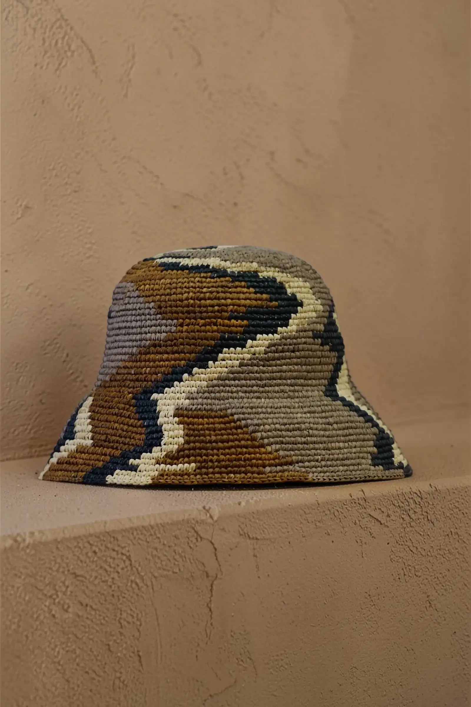 Tierra bob en raphia